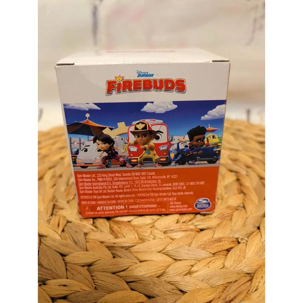 Disney Junior Firebuds 3 Collectable Action Figures Gift Pack Set NEW - Picture 2 of 6